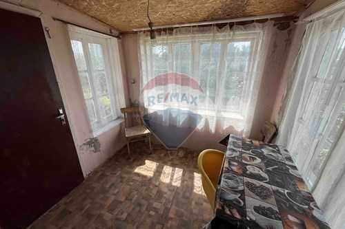 Продава се Къща в Шумен, Мътница - 100 кв.м за 561 €/кв.м - Снимка #6