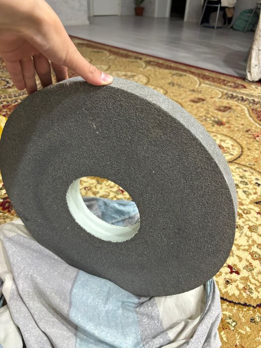 Продам точильный круг