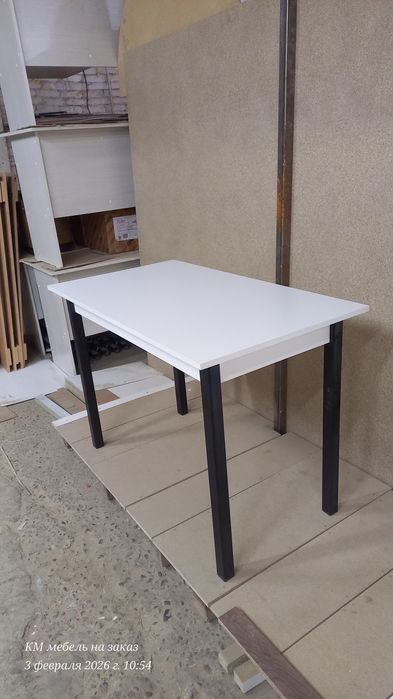 Стол обеденные для кухни новый