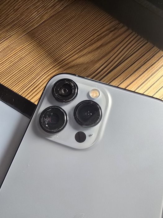 Vand Iphone 13 pro max