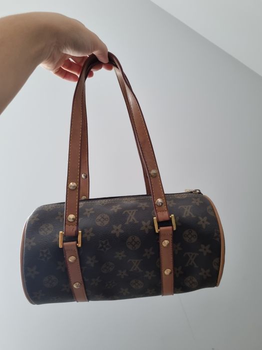 Geantă Louis Vuitton