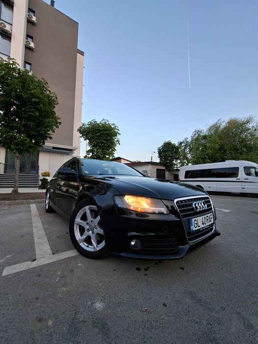 Vând Audi A4 B8