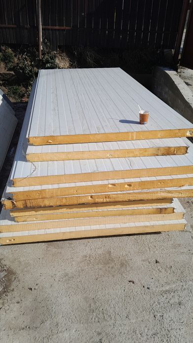 Depozit Panouri Sandwich 

Stoc Panouri Bistrita

P