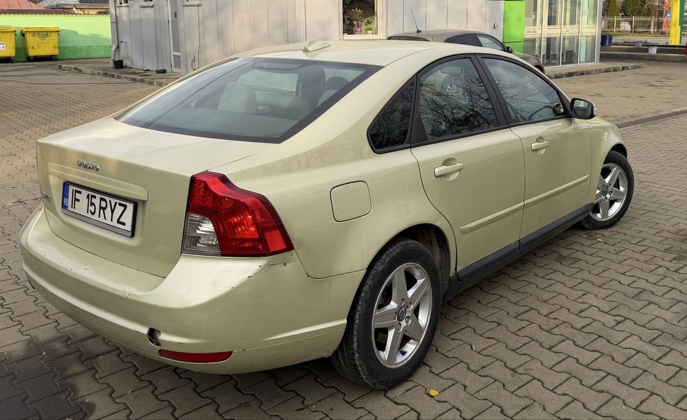 Volvo S40  2,0 Diesel Automat  2009