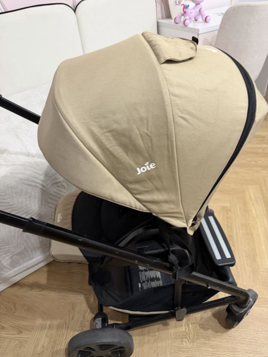 Прогулочная коляска Joie