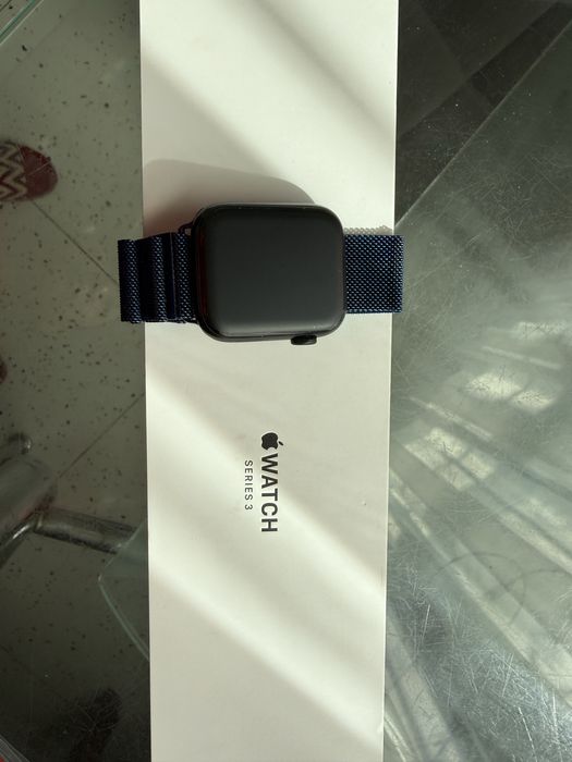 iPhone 16 Pro и Apple Watch