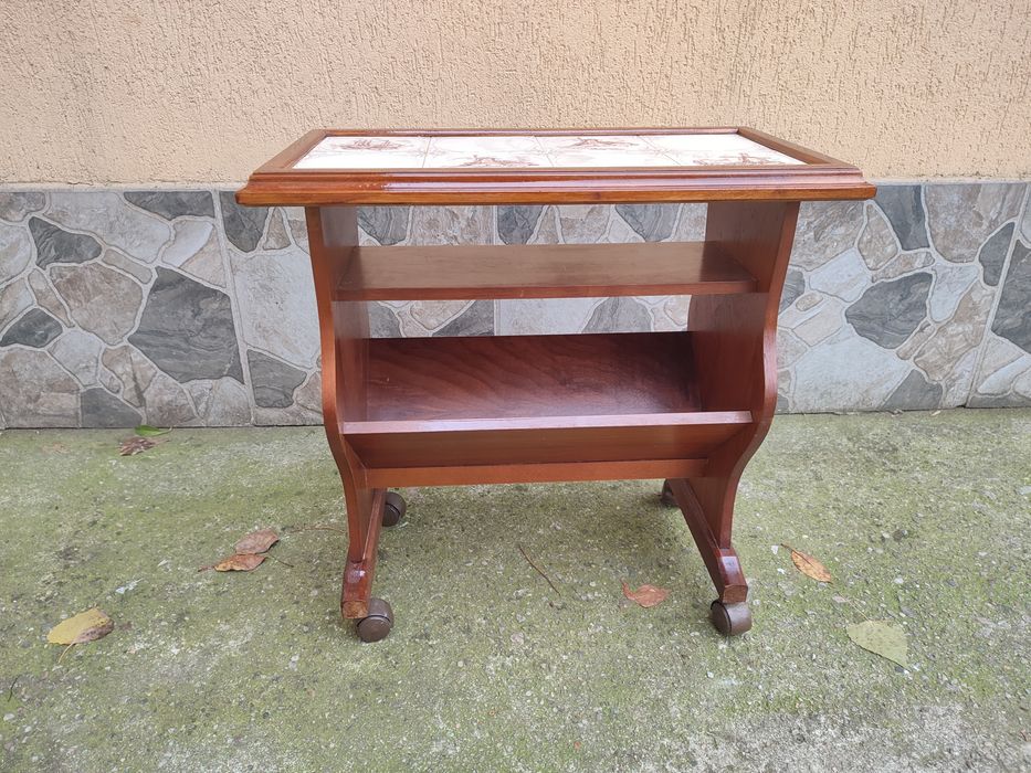 Măsuță vintage de cafea