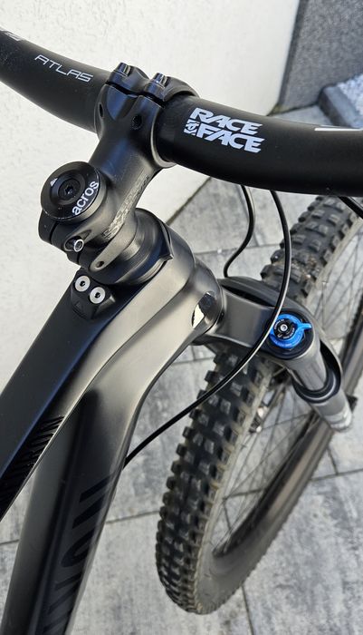 Bicicleta Full Carbon Canyon Neuron CF9 full suspension fox elite