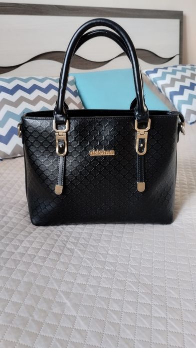 Продам женскую сумку!