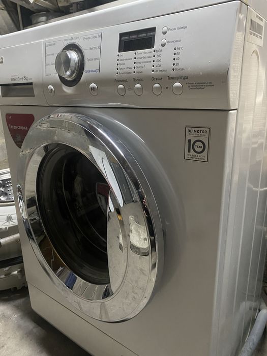 Продам стиральную машину LG direct drive на 6 кг!
