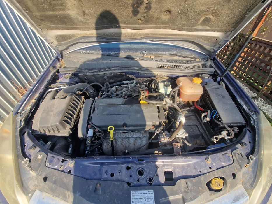 Vand opel pt dezmembrat