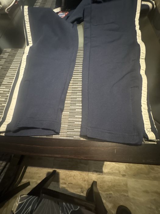 Продавам комплект