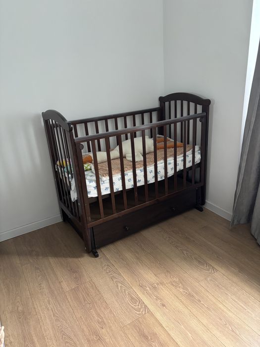 кроватка  хорошего качества