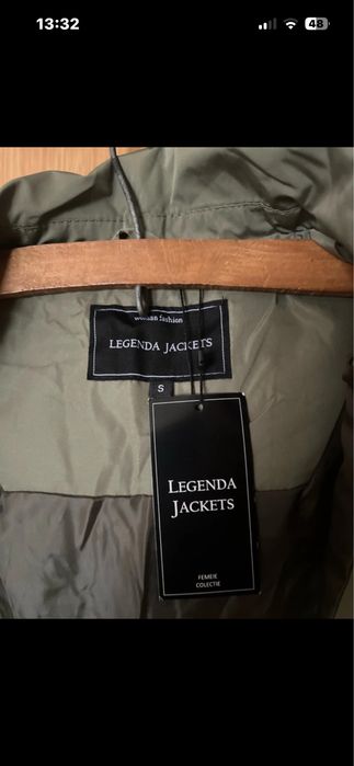 Jacheta impermeabila pentru dama