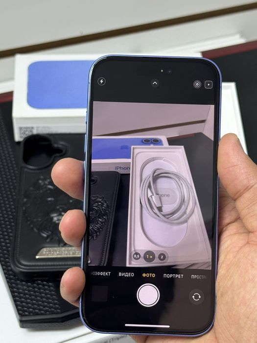  iPhone 16 5G 256gb HX/A EAC ultramarine акб 97%