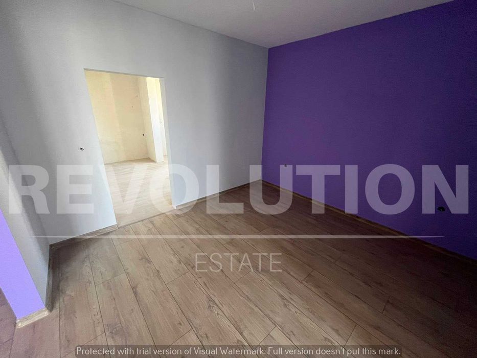 Продава се Четиристаен апартамент в Варна, Център - 110 кв.м за 1137 €/кв.м - Снимка #7