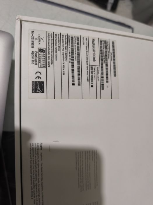 Mac Book Air 13 - inch