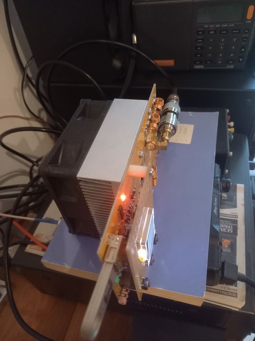 Мощен FM предавател трансмитер 7,  15, 30W. Налични !