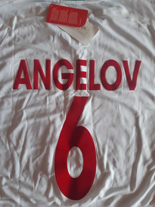 Фланелка на Бг нац. отбор на Ст. Ангелов- Пелето, чисто нова