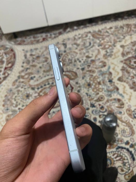 iPhone 15 128гб белый