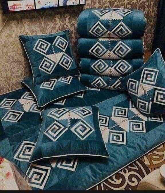 Quroqlar zakasga tikamiz