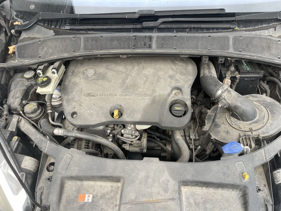 Ford S-Max на части