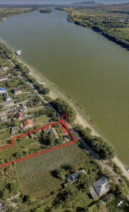 Ocazie! Ilganii de Jos, Nufaru, Intravilan, liber, pe malul Dunarii