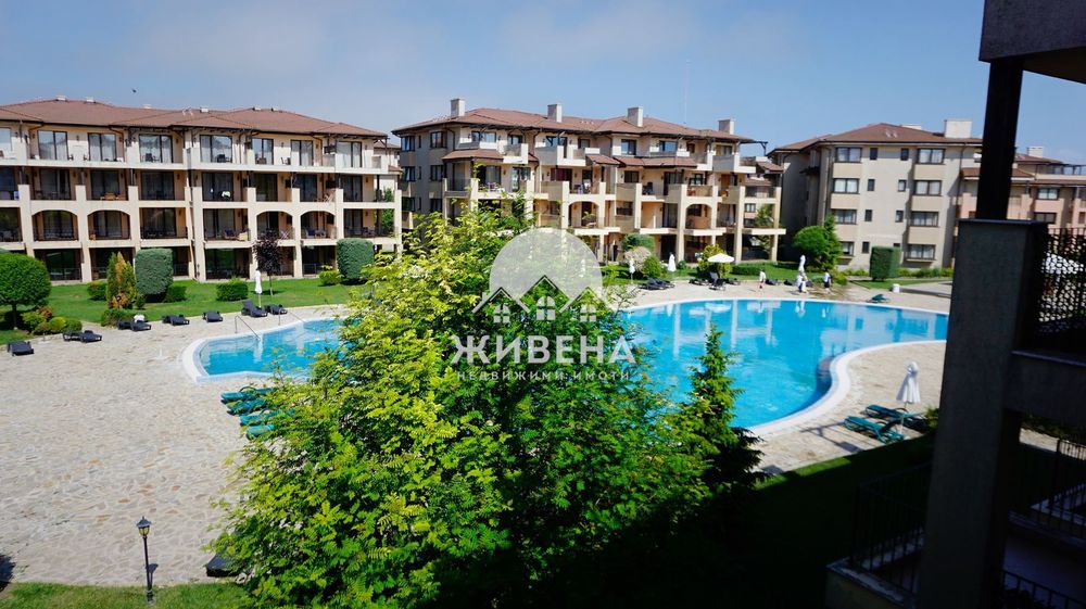 Продава обзаведен 1-стаен апартамент, с.Топола, 45 кв.м