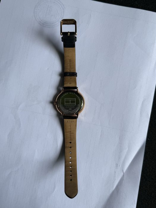 Часы Tommy Hilfiger