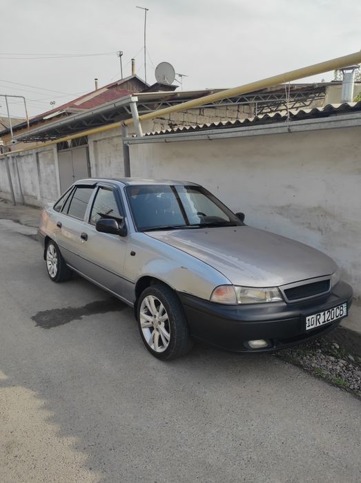 Nexia 1 1997 yil abmen ham bor