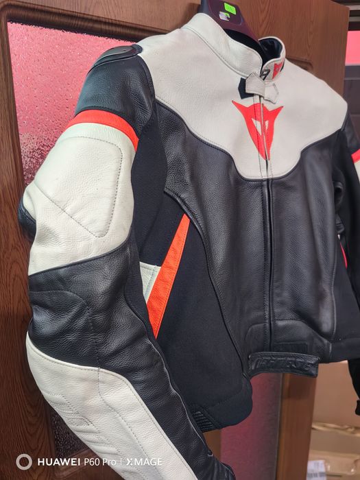 Яке Dainese Размер 48