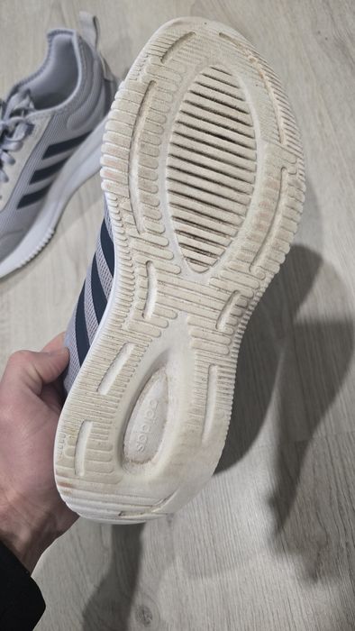 Мъжки маратонки Адидас 43.5 номер