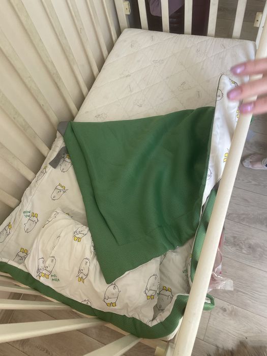 Манеж детский продам