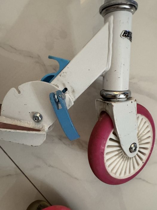 Самокат для девочки