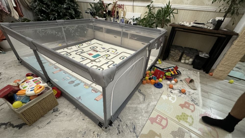 Продам Игровой манеж