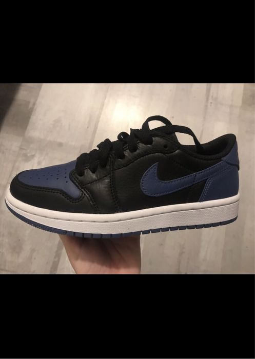 Adidași Air Jordan 1 Low CZ0775 041