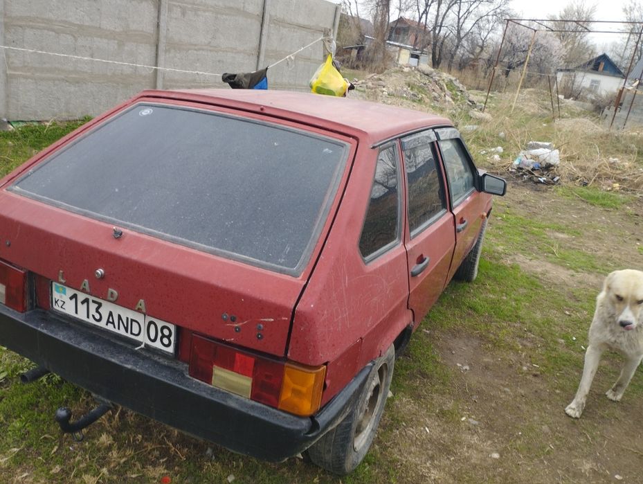 Ваз 2109 сатылады 150 берсен берып жыберем