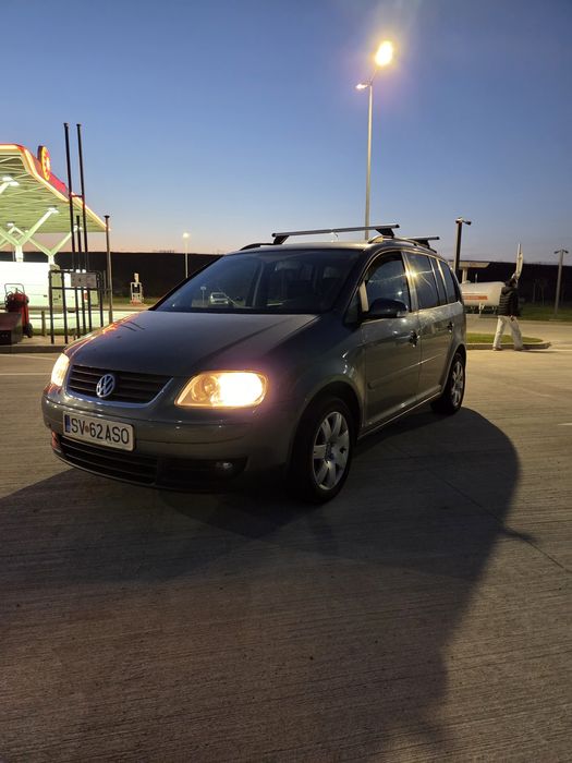 Volkswagen Touran 2005 diesel, 2.372 € — imagine 2