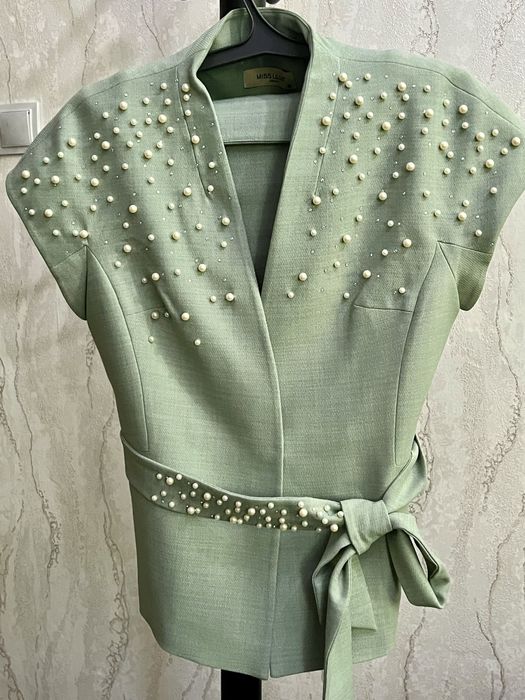 Продаётся женская одежда 44 размера