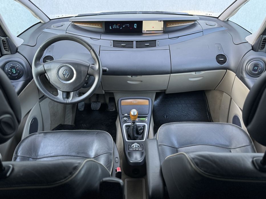 Renault Espace 2.0 dci Initiale Paris 150 CP- 7 locuri Inmatriculat RO