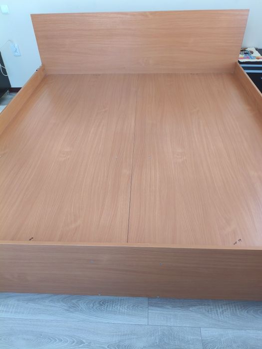 Кровать двуспальная 1,8х2,0