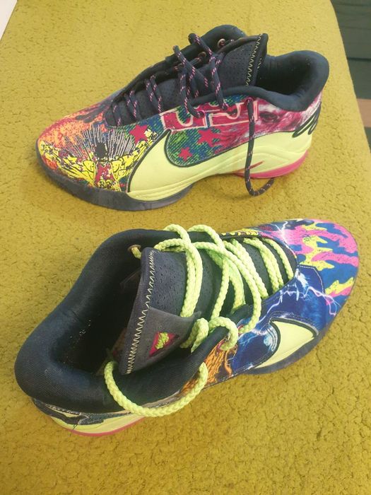 Кроссовки баскетбольные