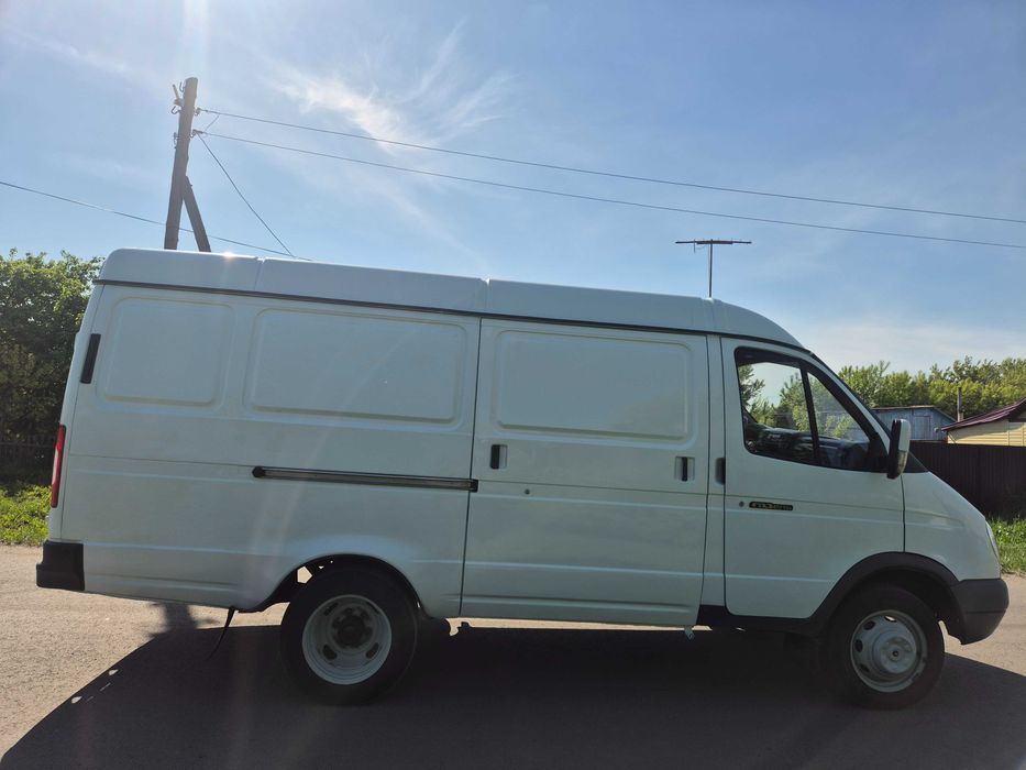 Продам газель бизнес цельнометаллическая