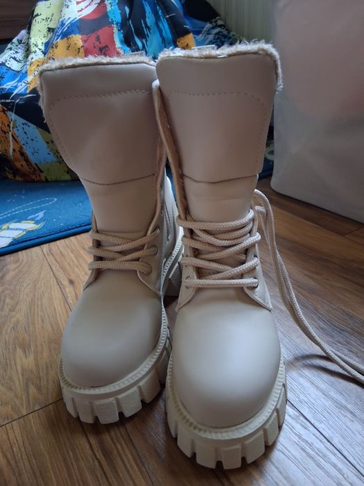 Дамски ботуши тип кубинки