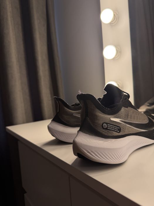 Дамски маратонки Nike zoom