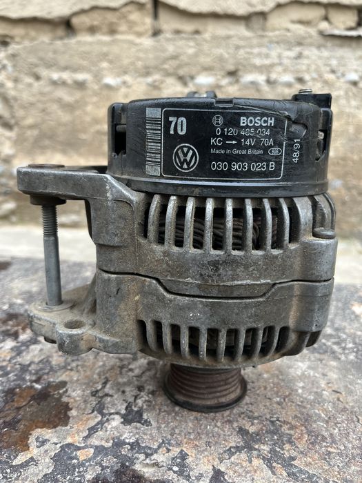 Генератор Volkswagen Golf 3