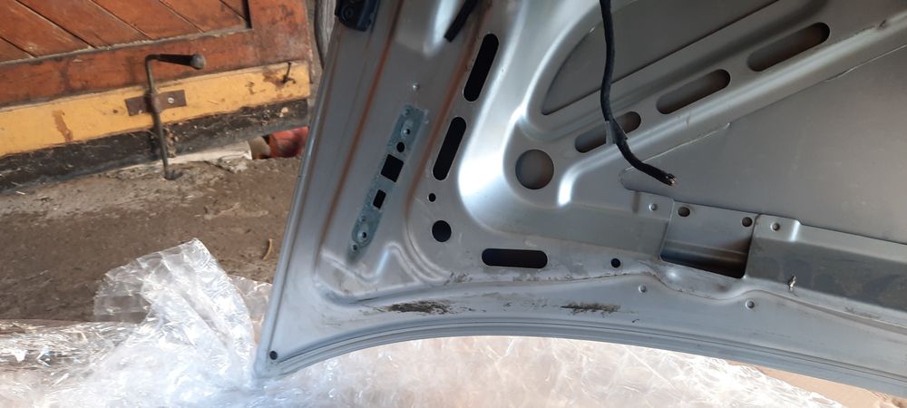 Заден капак за Мерцедес w203 седан