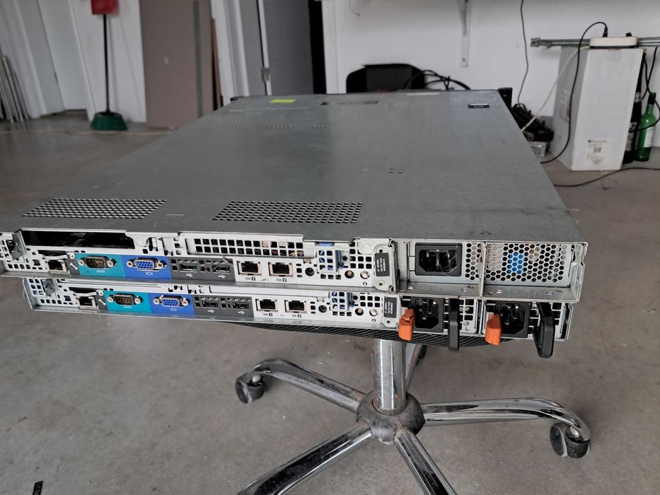 Vand servere Dell PowerEdge R310 1U