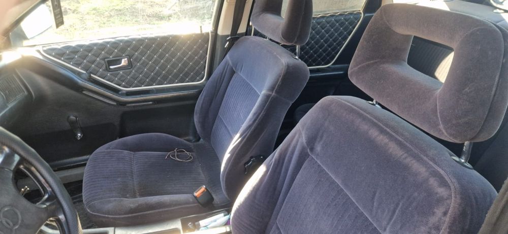 Срочно  продам  Audi 80