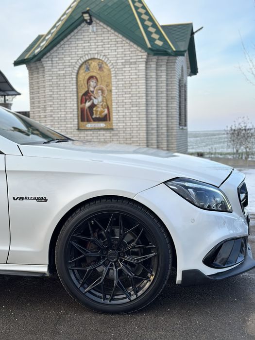 Mercedes cls350 cdi 2011 година